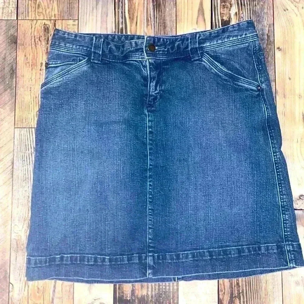 Woolrich Denim mini skirt size 8